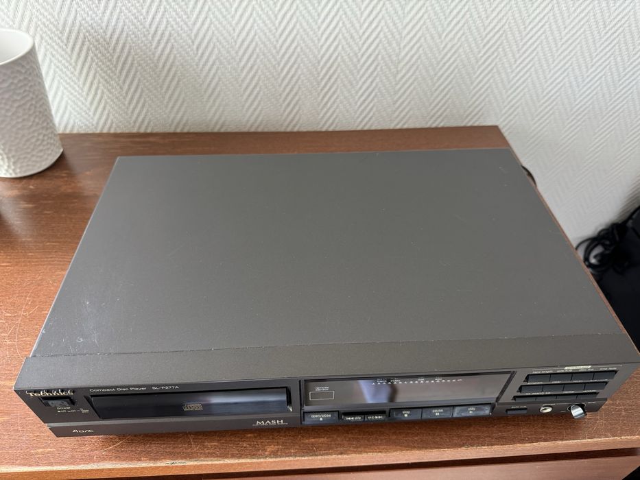 Odtwarzacz Technics SL-P277A
