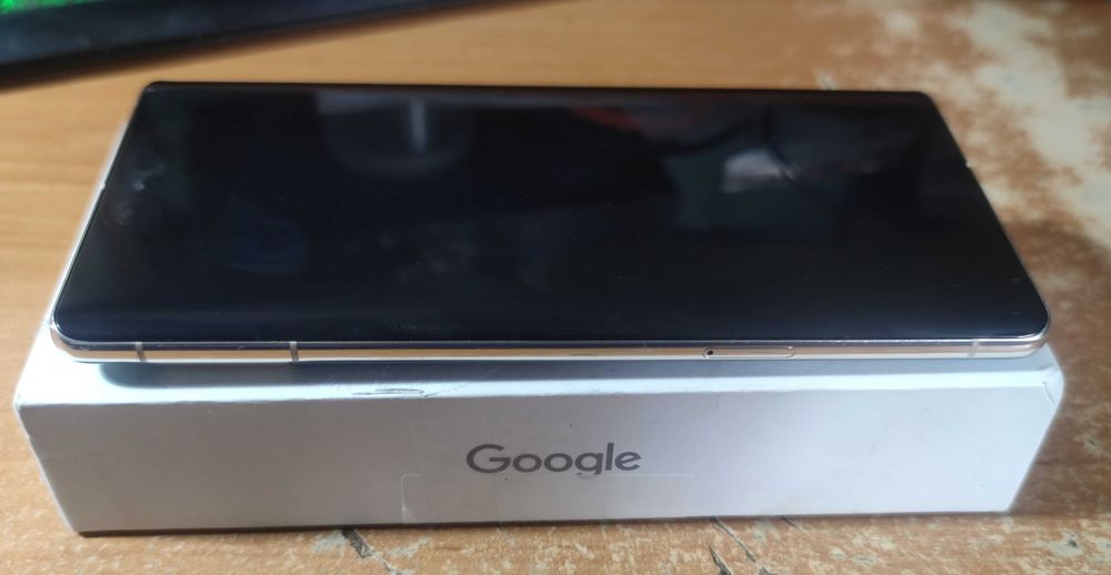 Smartfon Google Pixel 7 Pro 12/128 używany (OPIS!!)