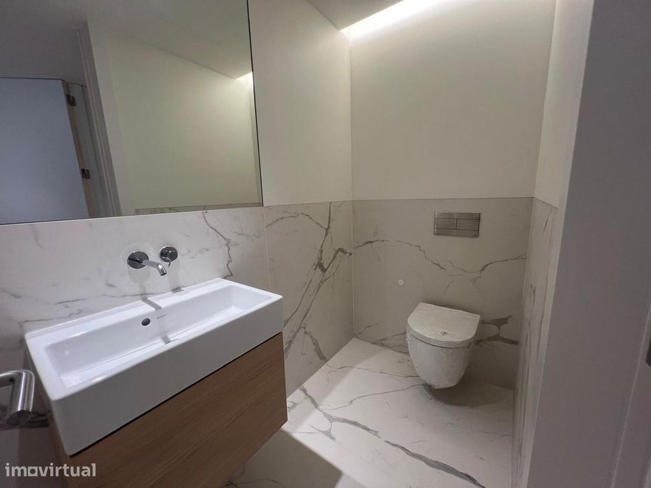 Apartamento T2 com piscina, Cascais