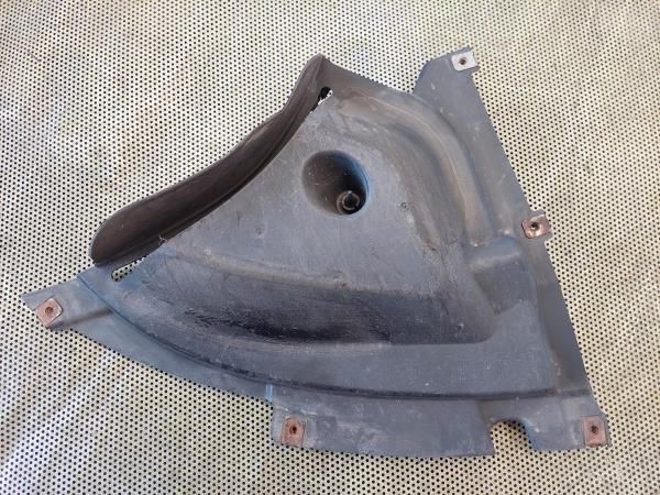 Cava roda frente esquerda BMW 1 (F21)