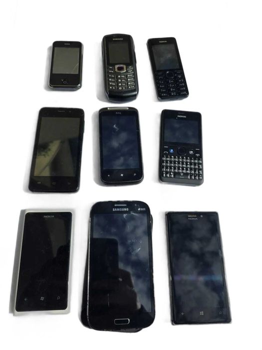 Lote de 8 Telemóveis Antigos