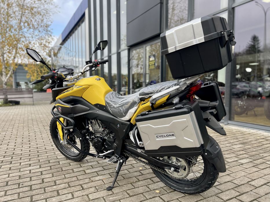 Мотоцикл CYCLONE RX3