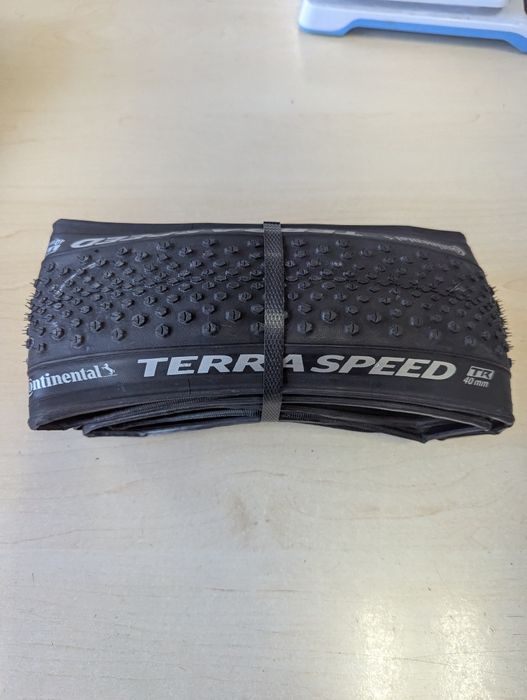 2szt. Opona CONTINENTAL Terra Speed TR 27,5" x 1.50" | 40mm