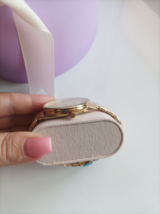 Новий годинник .