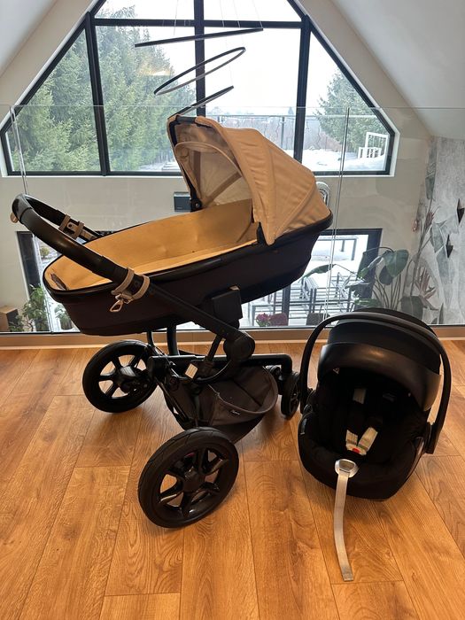 sprzedam wózek Quinny Moodd, spacerówka, gondola, fotelik samochodowy