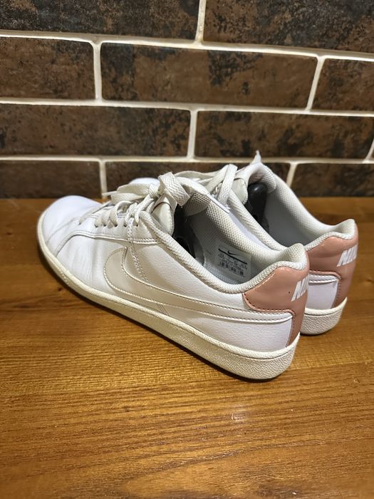 Кеди Nike WMNS Court Royale 2 NN