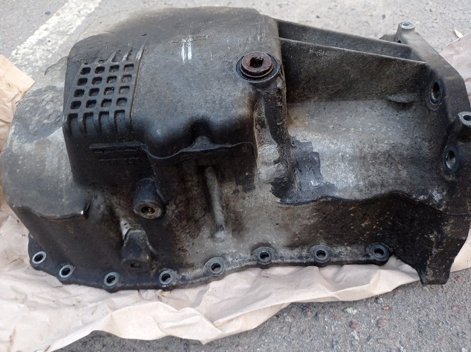 Продам поддон для Рено Меган 2