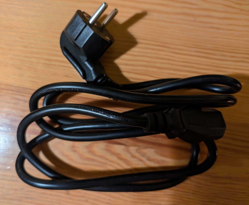 Kabel zasilający C13 Schuko 150 cm