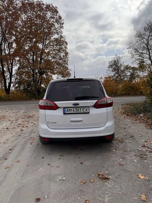 Ford Grand c-max 2012
