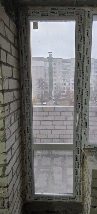 Дверь металлопластиковая