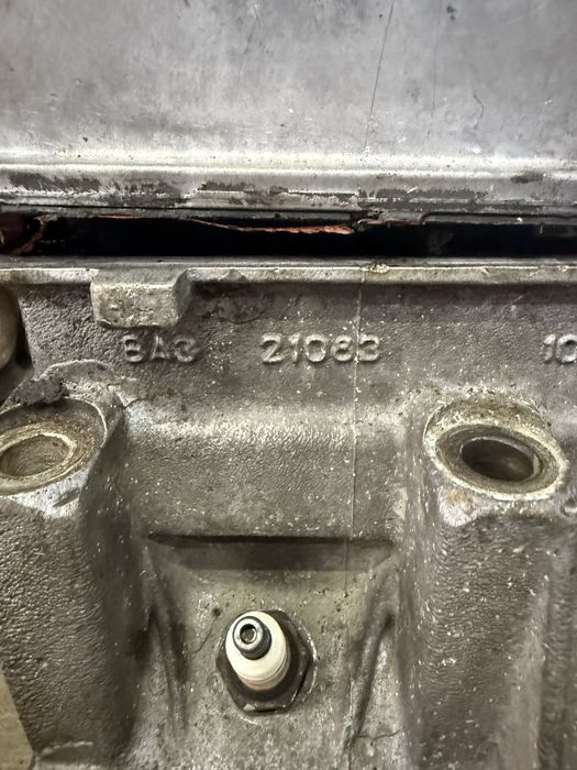 Гбц ваз 21083 карбюратор в отличному стані