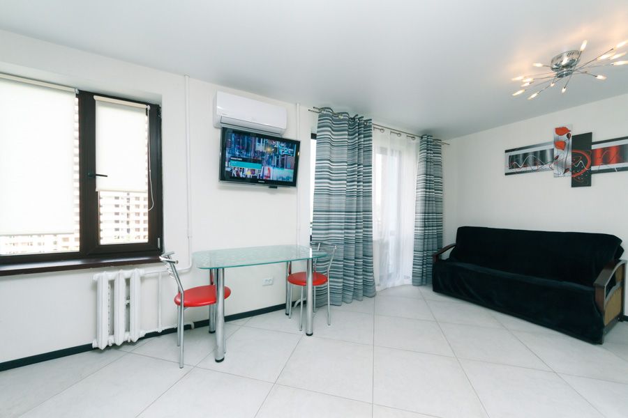 Подобово 1к на Лук