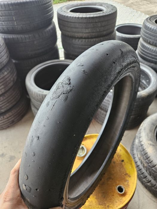 Bridgestone Racing Battlax 120/605R17 Dot 4422 Nr 1330