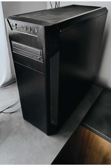 Komputer stacjonarny AMD Ryzen