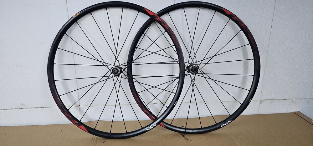 Komplet. Koła Shimano RX 31 . 622x17c. Gravelowe