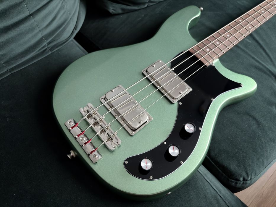 Gitara basowa Epiphone Embassy