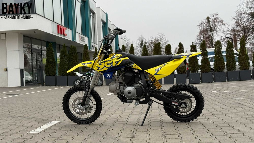 Мотоцикл YCF Pilot 125