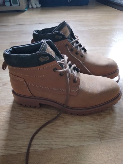 Zimowe buty LASOCKI