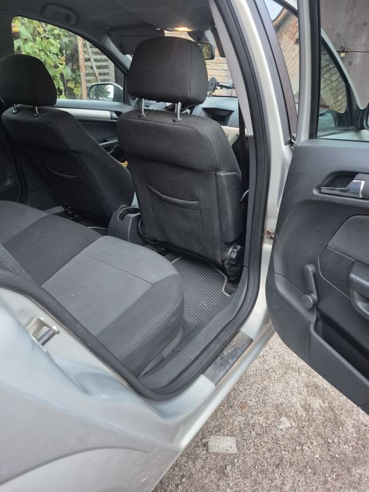 Opel Astra h 1.6