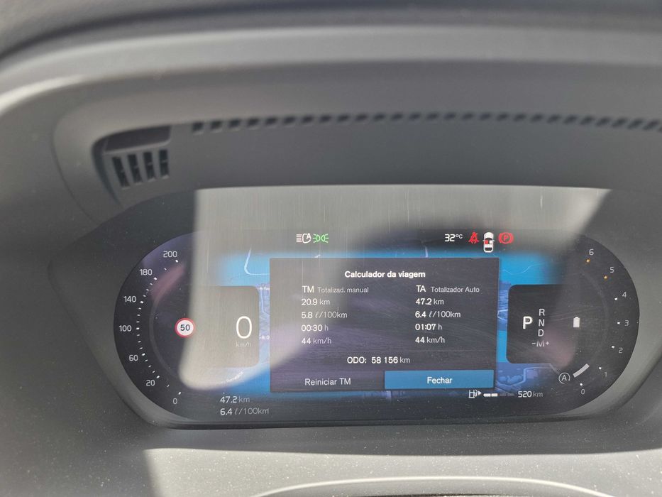 Volvo X60 B4 R Design AWD