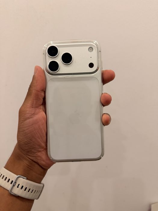 iPhone 17 pro max 256