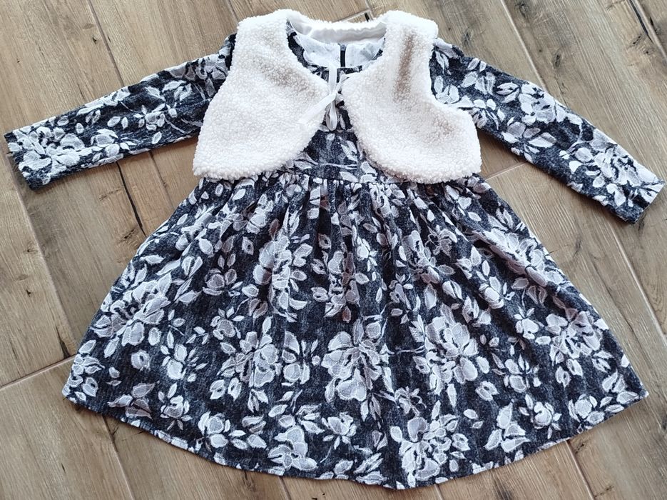 Сукня тепла для дівчинки, 122 см