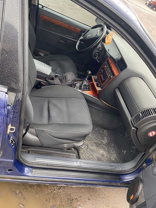 Продам Opel omega 2.0
