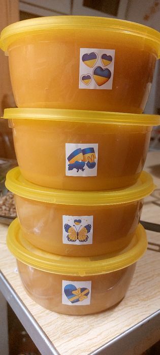 Мед з власної пасіки