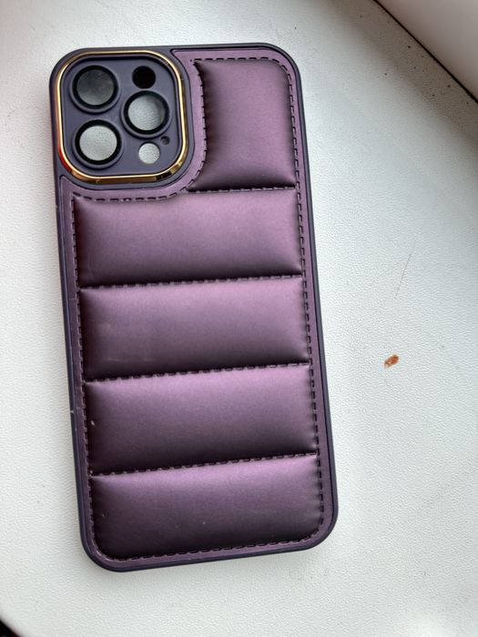 Чохол для iphone 12 pro max з перфорацією та стьобаним дизайном