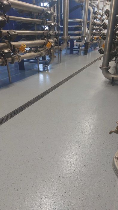 Posadzki żywiczne,podłogi z żywic,garaże,hale,magazyn,beton pod żywice