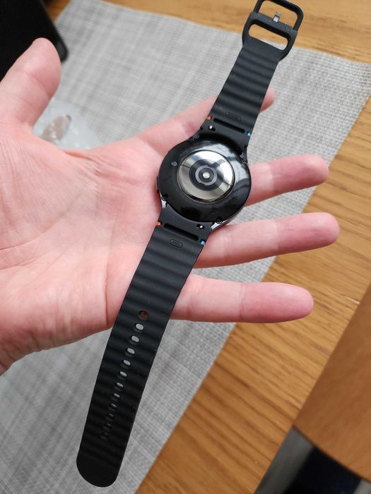 Samsung Galaxy Watch 6 - Smartwatch - 44mm - SM-R940N - Black - GPS