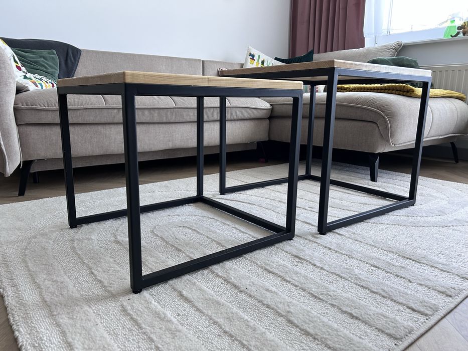 Loftowy stolik kawowy 2w1