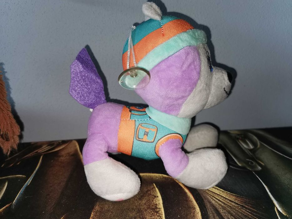 Maskotka psi patrol Everest, pluszak Ewerest psi patrol,