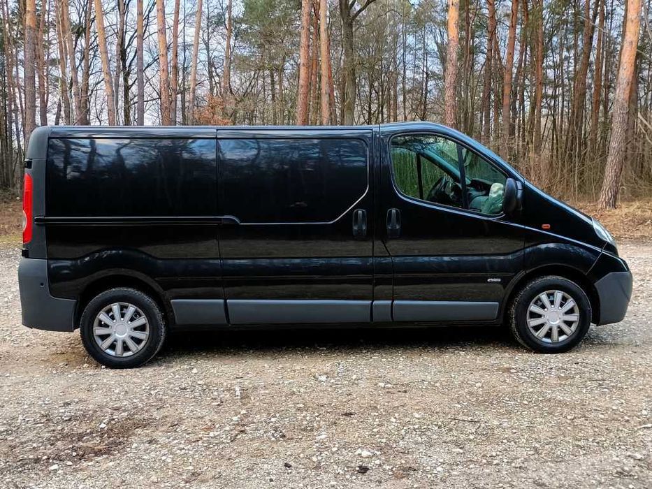 Vivaro 2,0 CDTI 115KM Klima Elektryka Long Zarejestrowany