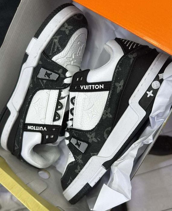 Louis Vuitton 41