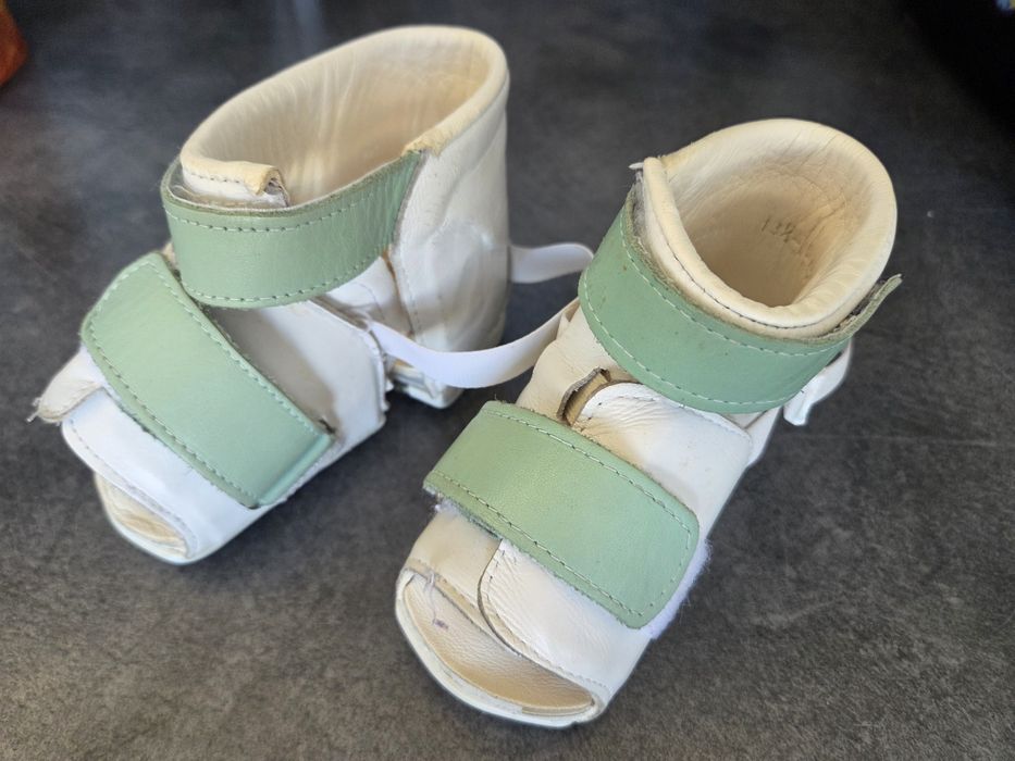 Buty ortopedyczne bebax 13,5cm para Bebax