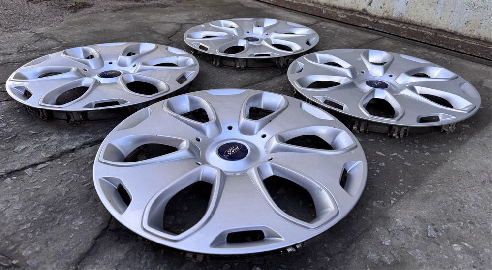 Оригинальные колпаки r17 Ford Focus/Mondeo/Fusion/C-max/Kuga/Escape/S-Max/Transit Courier/Tourneo Custom/Tourneo Courier/KA/B-Max/Fiesta/Galaxy/Taurus