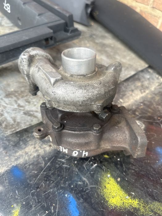 Турбіна Турбина Mercedes w163 220 4.0 ML A6280960599 права