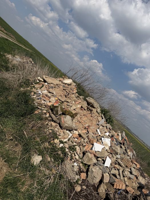 Oddam Gruz budowalny za darmo