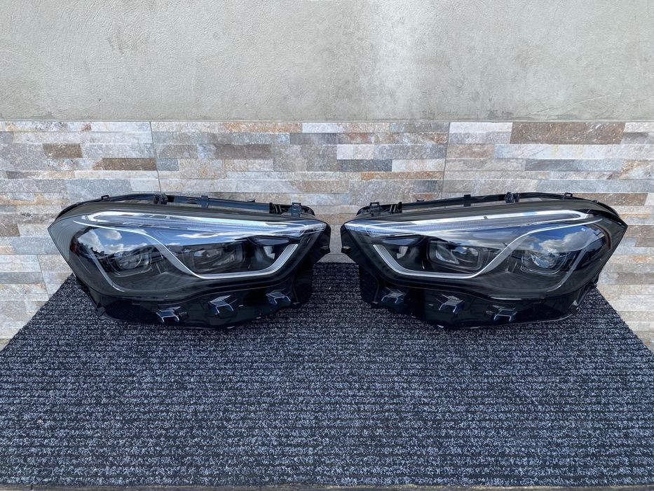 Фара права ліва Mercedes GLA