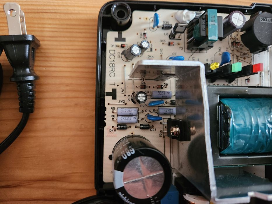 Оригинал плата зарядки Makita DC18RC 9A (620066-0) 110Вольт