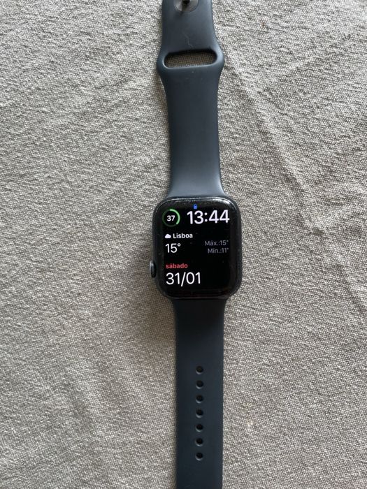 Apple Watch Series 7 45mm GPS / Mobile