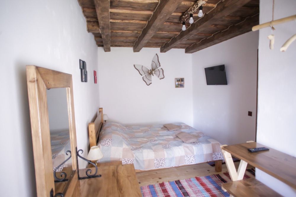 Садиба ЕКО-ДІМ, з власним Чаном та басейном відпочинок в Закарпатті