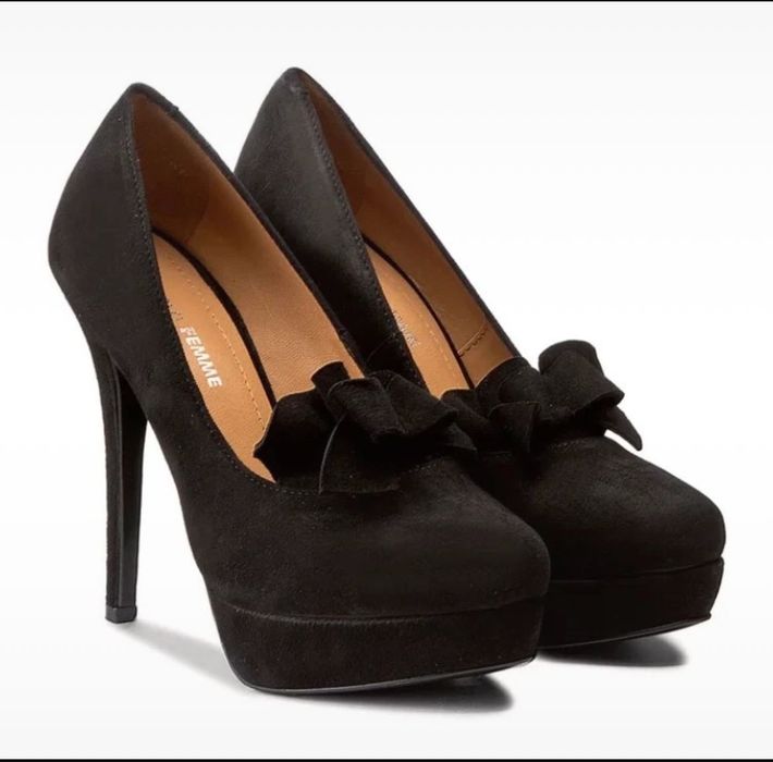 Buty czarne na obcasie SOLO FEMME
