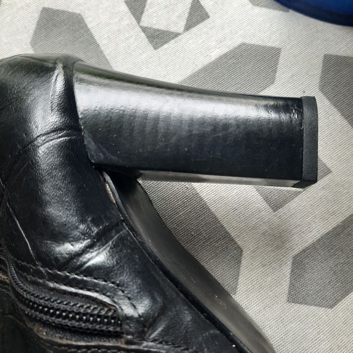 Botas pretas 37 Mr Cat pele genuina