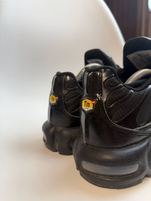 Кросівки nike tn