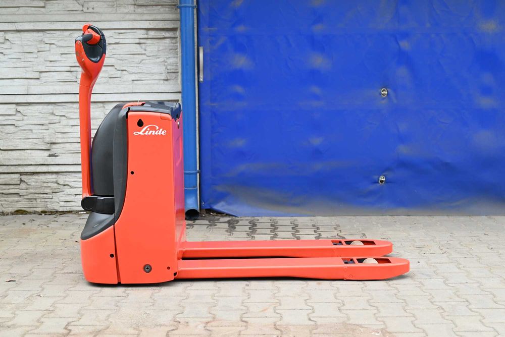 Paleciak elektryczny Linde T16 1600kg 2021 rok 1000mth Li-ion FHP 481