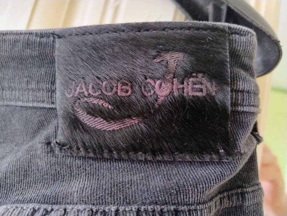 Велюровые джинсы Jacob Cohen