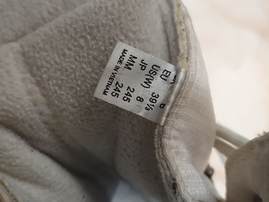 Śniegowce zimowe  r. 38 1/3 HH Helly Hansen