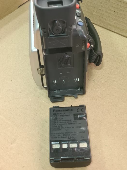 Відеокамера Panasonic NV-VZ18